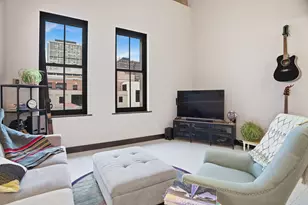 214 4th St E, Saint Paul, MN 55101 - Photo 7