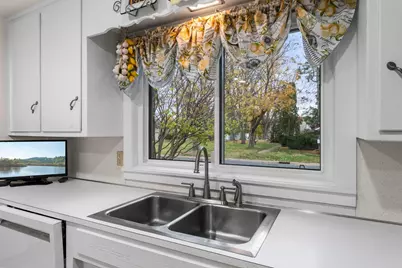 900 3rd Street W, Hastings, MN 55033 - Photo 15