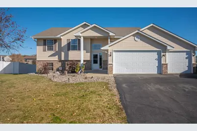 985 Farmers Ridge Trail, Belle Plaine, MN 56011 - Photo 1