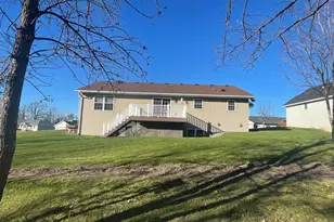 915 4th Ave NE, Long Prairie, MN 56347 - Photo 3