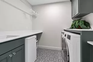 4565 Garland Ln N, Plymouth, MN 55446 - Photo 21