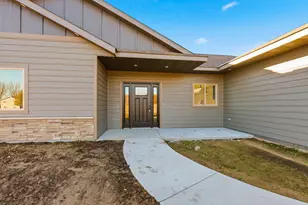 522 1st St SE, Saint Stephen, MN 56375 - Photo 3