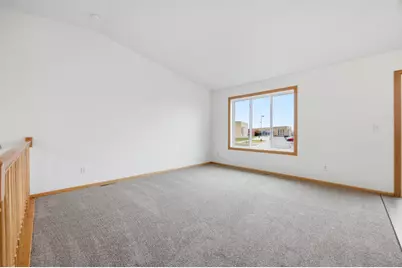 1133 39th Avenue S, Moorhead, MN 56560 - Photo 5