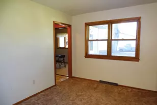 1222 Durand St, Durand, WI 54736 - Photo 17