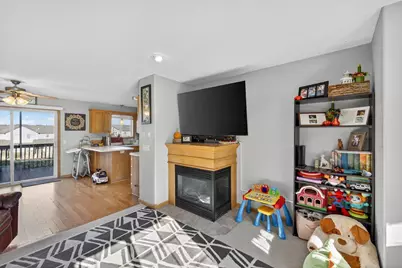 738 Baylee Place SW, Pine Island, MN 55963 - Photo 15