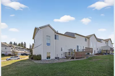 738 Baylee Place SW, Pine Island, MN 55963 - Photo 5