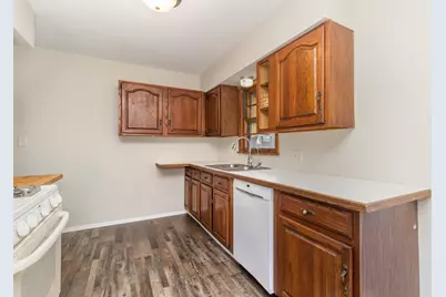 1001 Geranium Avenue E, Saint Paul, MN 55106 - Photo 13