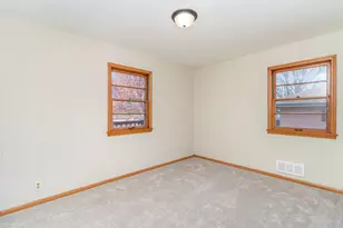 1001 Geranium Ave E, Saint Paul, MN 55106 - Photo 21