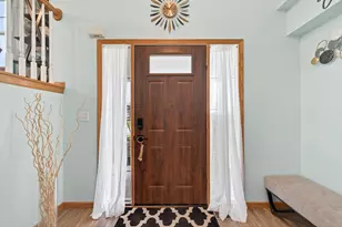 193 Bobwhite St, River Falls, WI 54022 - Photo 3