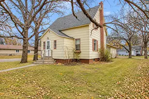 1101 Jefferson St, Alexandria, MN 56308 - Photo 3