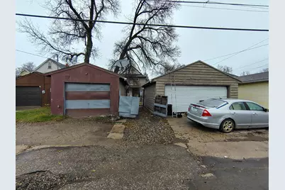 818 13th Street N, Virginia, MN 55792 - Photo 3