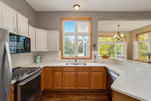 20159 Holister Ln, Lakeville, MN 55044 - Photo 11