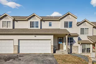 740 Baylee Pl SW, Pine Island, MN 55963 - Photo 3