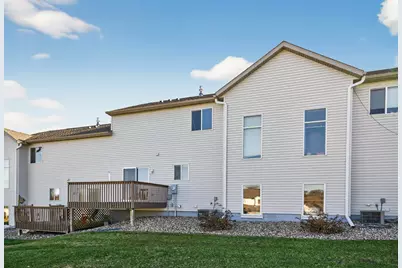 740 Baylee Place SW, Pine Island, MN 55963 - Photo 5