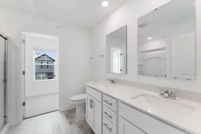 5231 Long Pointe Pass, Woodbury, MN 55129 - Photo 15