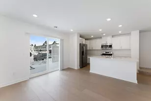 5231 Long Pointe Pass, Woodbury, MN 55129 - Photo 7