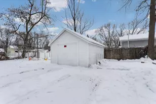 401 Julii St, Willmar, MN 56201 - Photo 5