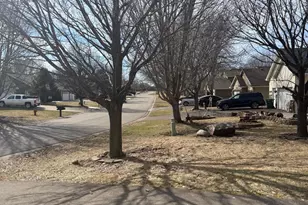 4426 Ladyslipper Ave N, Brooklyn Park, MN 55443 - Photo 35