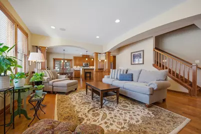 15579 Duck Trail Lane, Apple Valley, MN 55124 - Photo 9