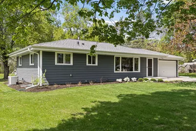 1615 Garland Lane N, Plymouth, MN 55447 - Photo 3