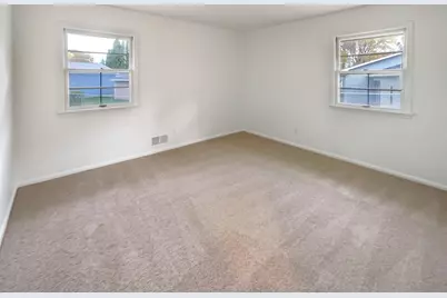 8610 31st Avenue N, Crystal, MN 55427 - Photo 21