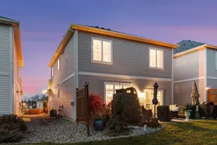 2304 Hillcrest Dr, Hudson, WI 54016 - Photo 35