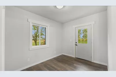 38502 Csah 30, Eden Valley, MN 55329 - Photo 15