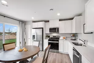 17586 Driscoll Pl, Lakeville, MN 55044 - Photo 11