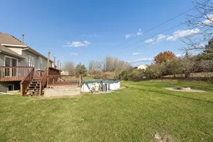 13409 Parkwood Dr, Burnsville, MN 55337 - Photo 41