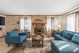 7107 Robinwood Bay, Woodbury, MN 55125 - Photo 7