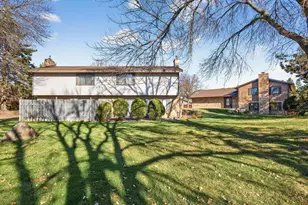 7107 Robinwood Bay, Woodbury, MN 55125 - Photo 25