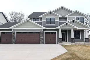 1955 Royal Blvd N, Lake Elmo, MN 55042 - Photo 1