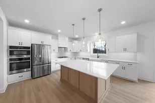 1955 Royal Blvd N, Lake Elmo, MN 55042 - Photo 3