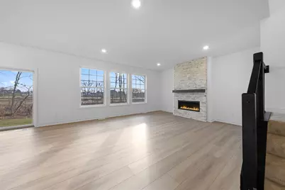 1955 Royal Boulevard N, Lake Elmo, MN 55042 - Photo 7