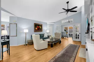 523 Lovell Ave, Roseville, MN 55113 - Photo 5