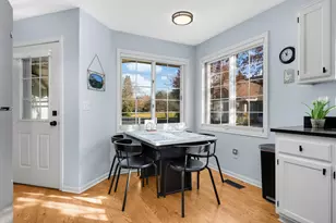 523 Lovell Ave, Roseville, MN 55113 - Photo 9