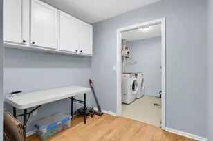 523 Lovell Ave, Roseville, MN 55113 - Photo 21