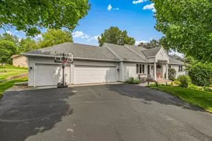 1513 38th St S, Saint Cloud, MN 56301 - Photo 3