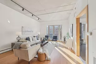 212 1st Street N, Minneapolis, MN 55401 - Photo 1