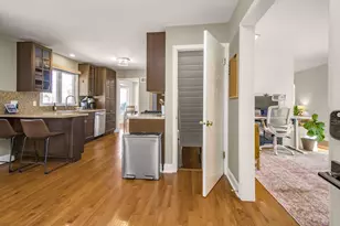 2945 Aquila Ave S, Saint Louis Park, MN 55426 - Photo 13