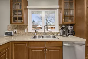 2945 Aquila Ave S, Saint Louis Park, MN 55426 - Photo 11