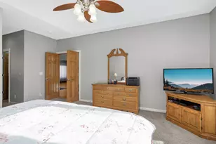 18481 98th Pl N, Maple Grove, MN 55311 - Photo 23