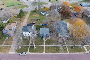 912 Rowland St, Tracy, MN 56175 - Photo 27