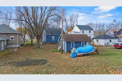 912 Rowland Street, Tracy, MN 56175 - Photo 7