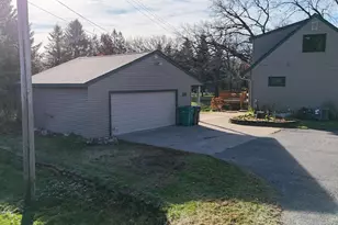 326 22nd St N, Sartell, MN 56377 - Photo 5