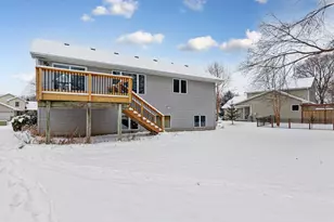 613 Ash Cir, Belle Plaine, MN 56011 - Photo 37