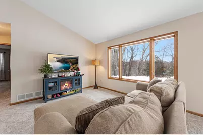 613 Ash Circle, Belle Plaine, MN 56011 - Photo 7