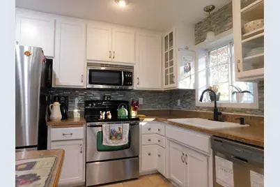 8175 Diane Street, Circle Pines, MN 55014 - Photo 9