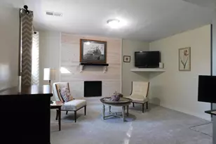 8175 Diane St, Circle Pines, MN 55014 - Photo 21