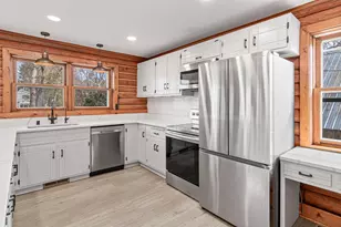 24800 Wiltsey Ln, Shorewood, MN 55331 - Photo 11